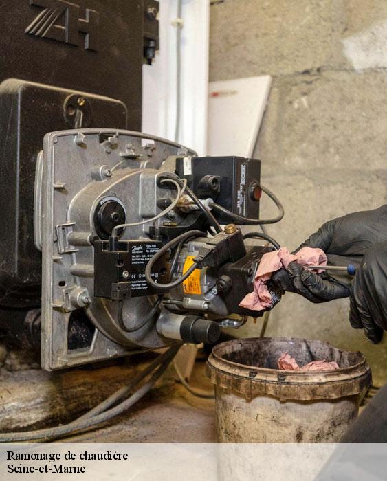 Ramonage de chaudière 77 Seine-et-Marne  Lobry Ramonage